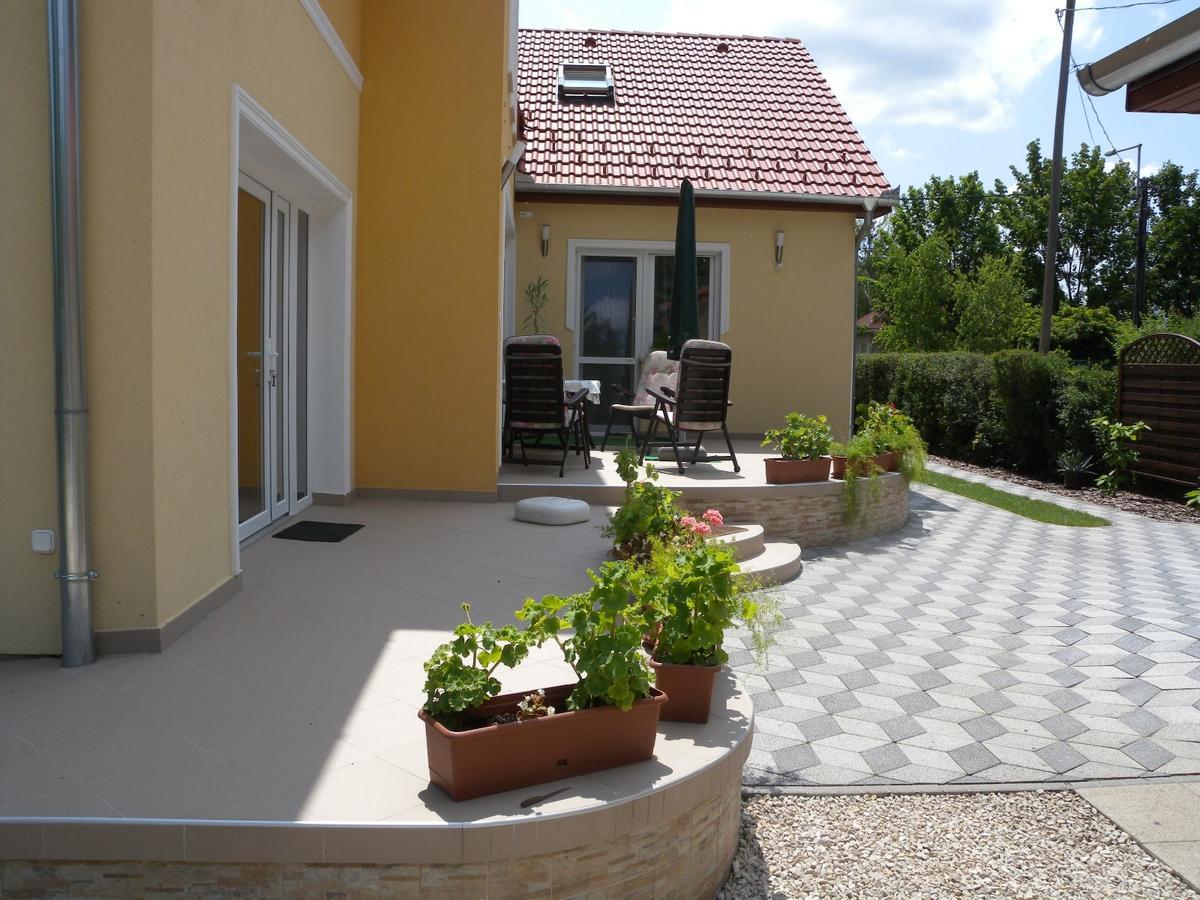 Apartment In Siofok/Balaton 19943 Kültér fotó